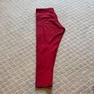 Red Leggings. Side pockets